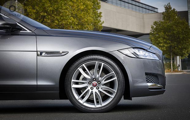 Goodyear Eagle F1 Asymmetric 3